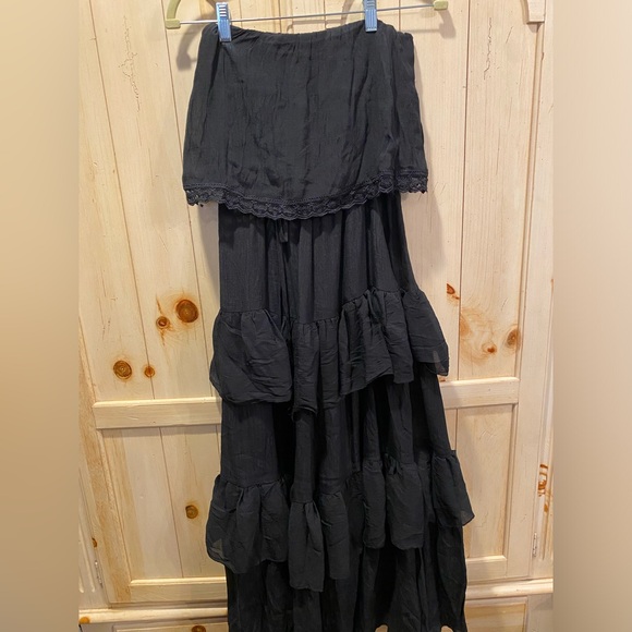 NWT Aakaa Flouncy Strapless Maxi Dress - Picture 4 of 8